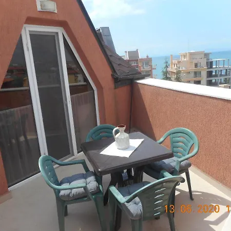 Apartamento Stoianovi